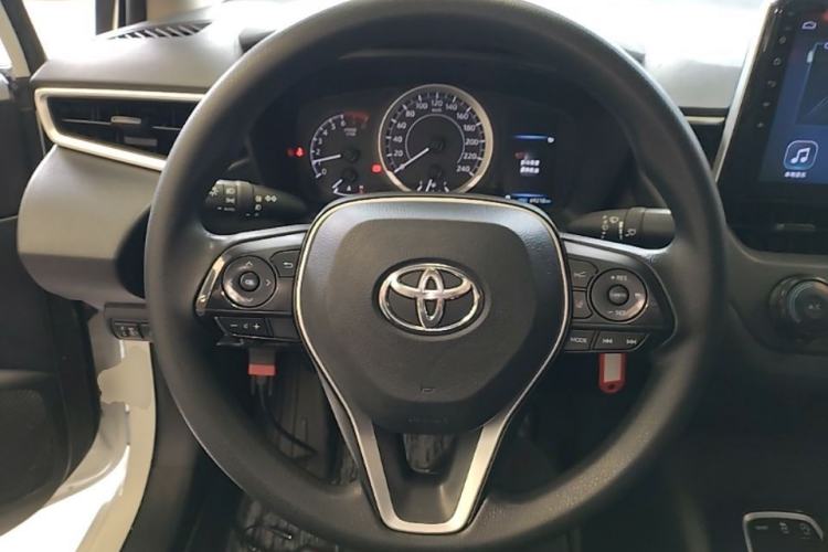 Used Toyota Corolla 2019 1.2T S-CVT GL Pioneer Edition Steering Wheel