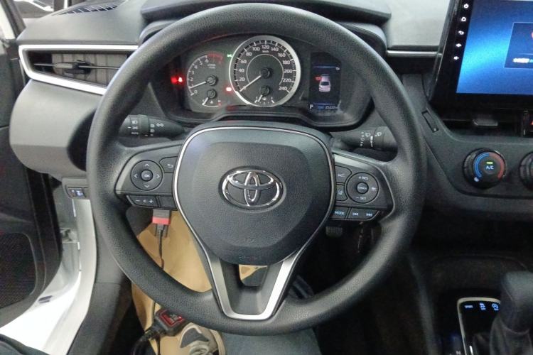 Used Toyota Corolla 2019 1.2T S-CVT GL Pioneer Edition Steering Wheel