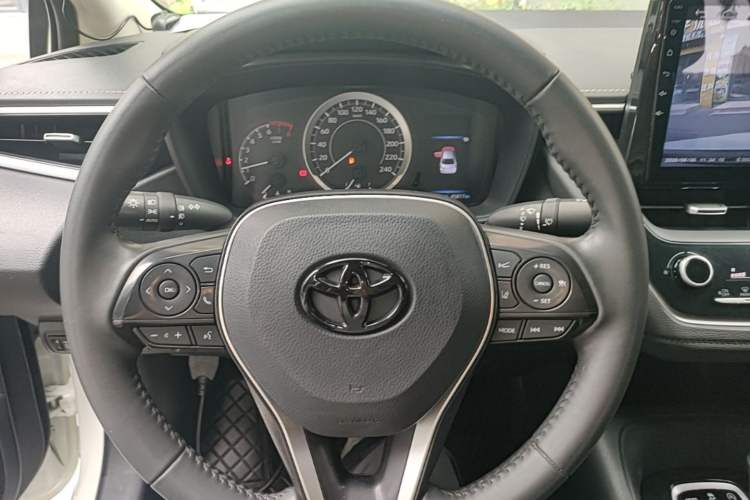 Used Toyota Corolla 2019 1.2T S-CVT GL-i Luxury Edition Steering Wheel