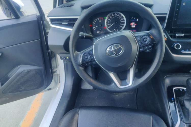 Used Toyota Corolla 2019 1.2T S-CVT GL-i Elite Edition Steering Wheel