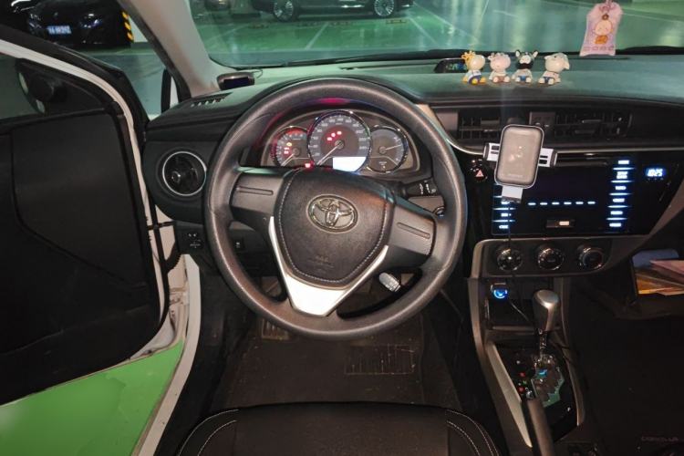 Used Toyota Corolla 2019 1.2T S-CVT GL Pioneer Edition Steering Wheel