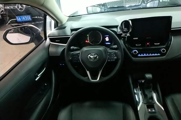 Used Toyota Corolla 2019 1.2T S-CVT GL-i Elite Edition Steering Wheel