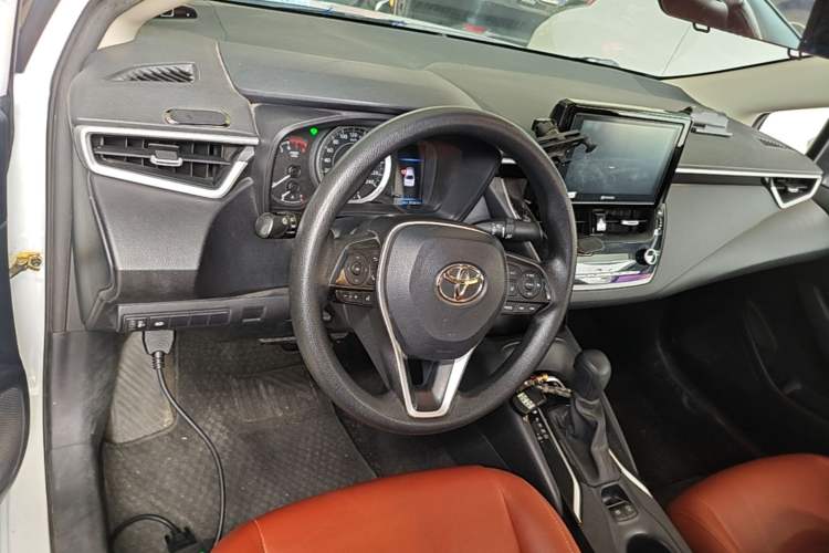Used Toyota Corolla 2019 1.2T S-CVT GL-i Elite Edition Steering Wheel