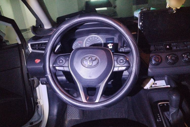 Used Toyota Corolla 2019 1.2T S-CVT GL Pioneer Edition Steering Wheel