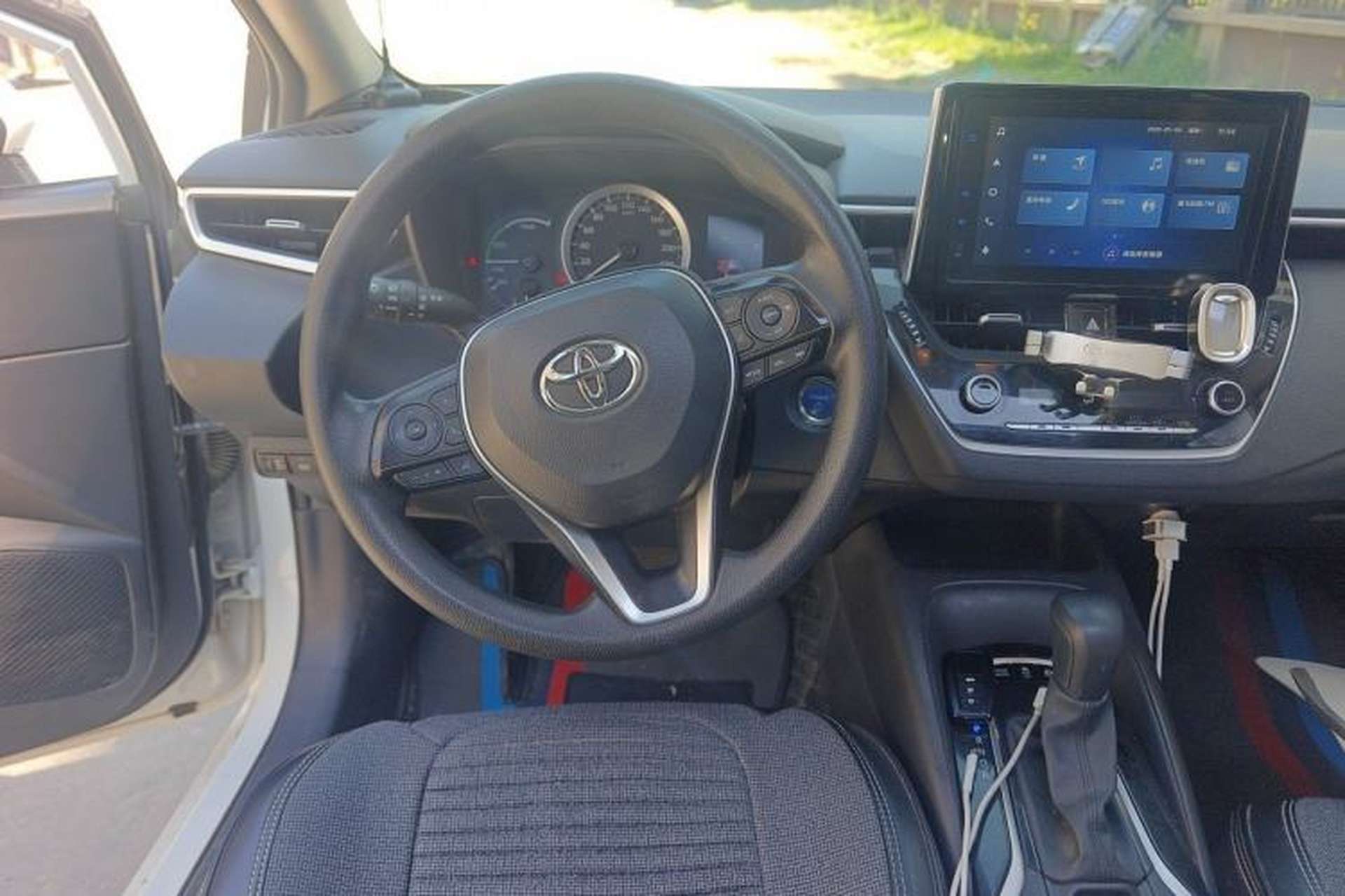 Used Toyota Corolla 2019 Dual-Engine 1.8L E-CVT GL-i Elite Edition Steering Wheel