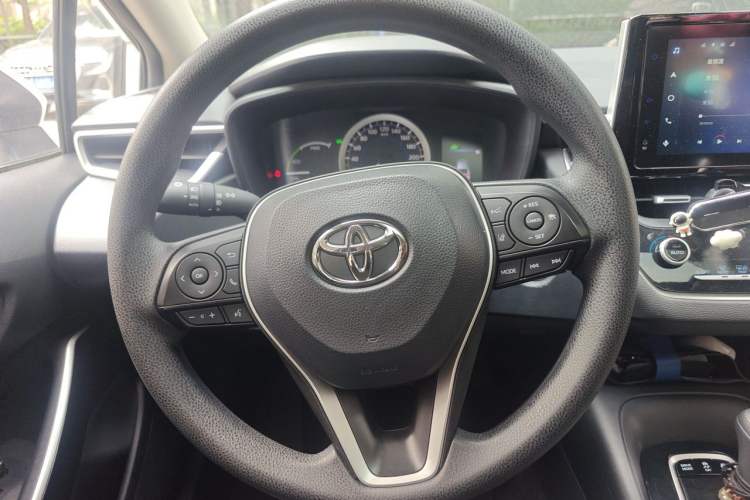 Used Toyota Corolla 2019 Dual-Engine 1.8L E-CVT GL-i Elite Edition Steering Wheel