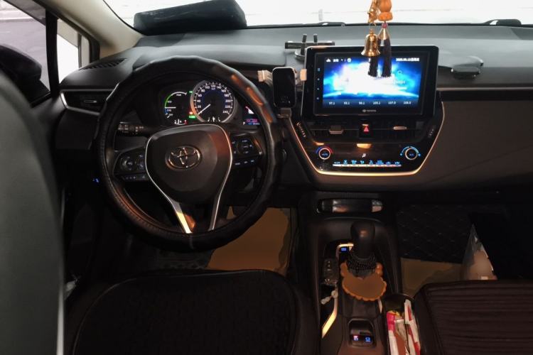 Used Toyota Corolla 2019 Dual-Engine 1.8L E-CVT GL-i Elite Edition Steering Wheel