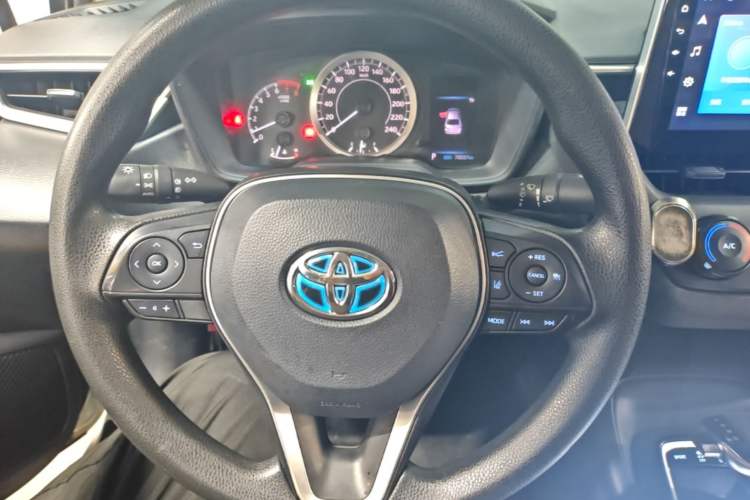 Used Toyota Corolla 2019 1.2T S-CVT GL Pioneer Edition Steering Wheel