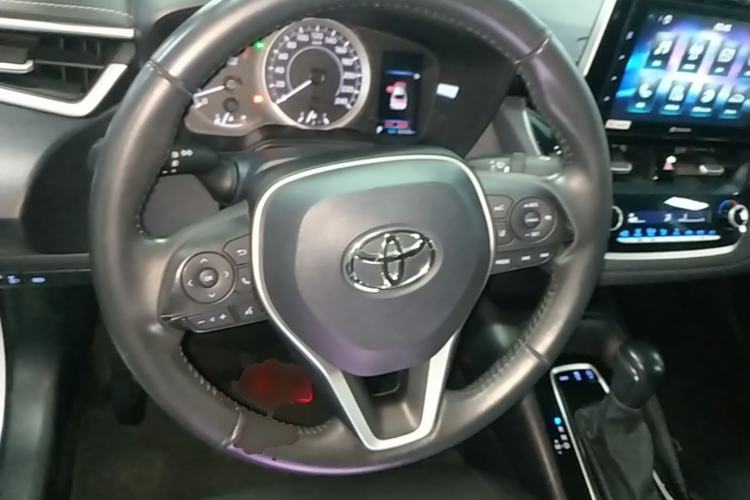 Used Toyota Corolla 2019 1.2T S-CVT GL-i Luxury Edition Steering Wheel