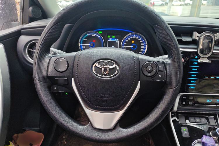 Used Toyota Corolla 2019 Dual-Engine 1.8L E-CVT GL-i Pioneer Edition Steering Wheel