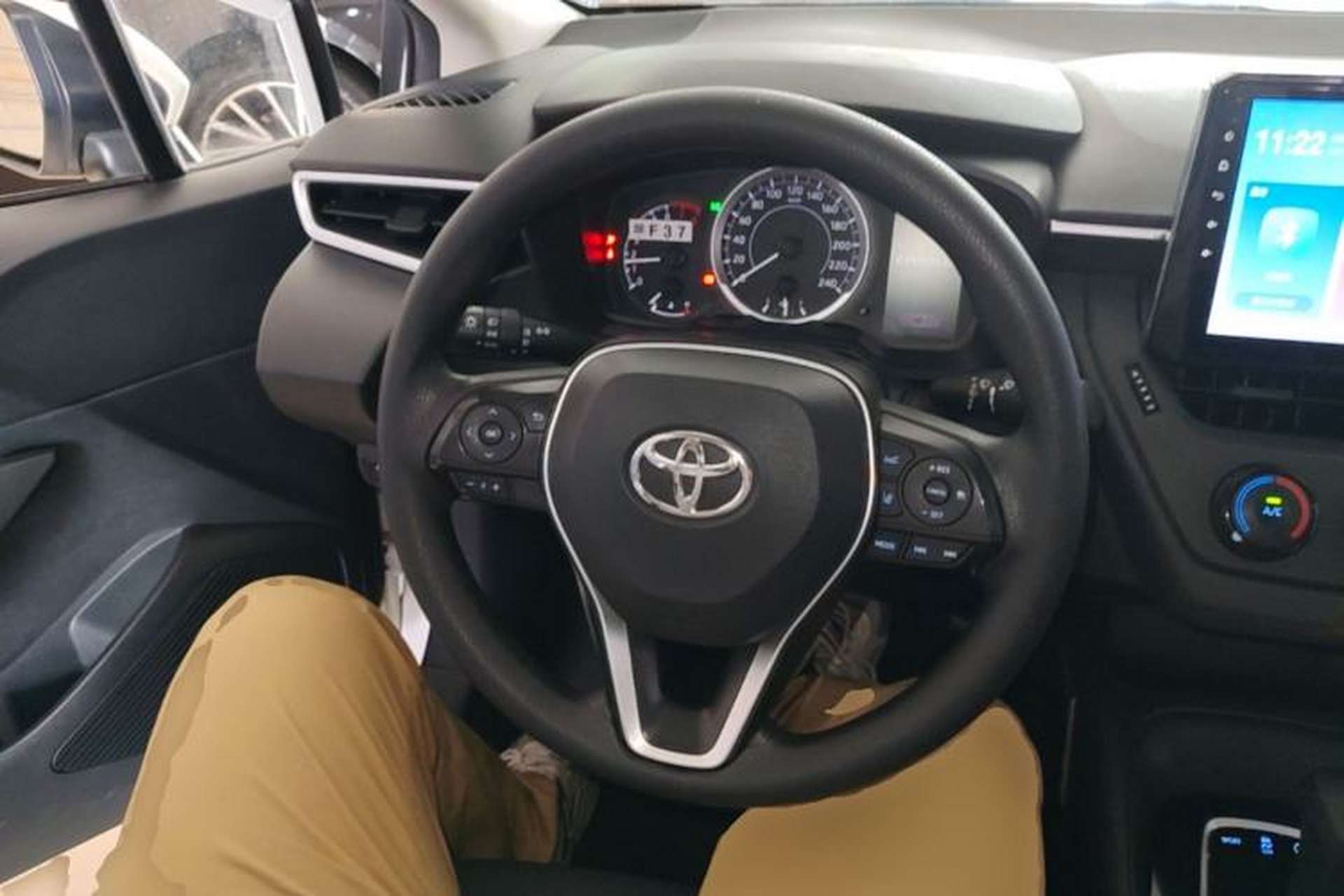 Used Toyota Corolla 2019 1.2T S-CVT GL Pioneer Edition Steering Wheel