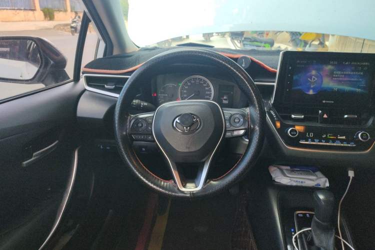 Used Toyota Corolla 2019 Dual-Engine 1.8L E-CVT GL-i Elite Edition Steering Wheel