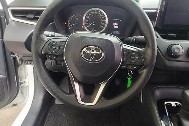 Used Toyota Corolla 2019 1.2T S-CVT GL Pioneer Edition Steering Wheel