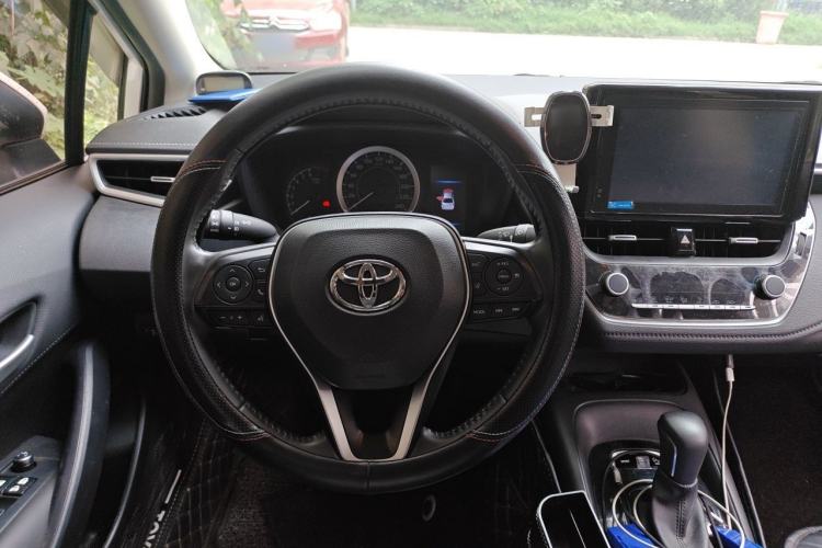 Used Toyota Corolla 2019 1.2T S-CVT GL-i Luxury Edition Steering Wheel