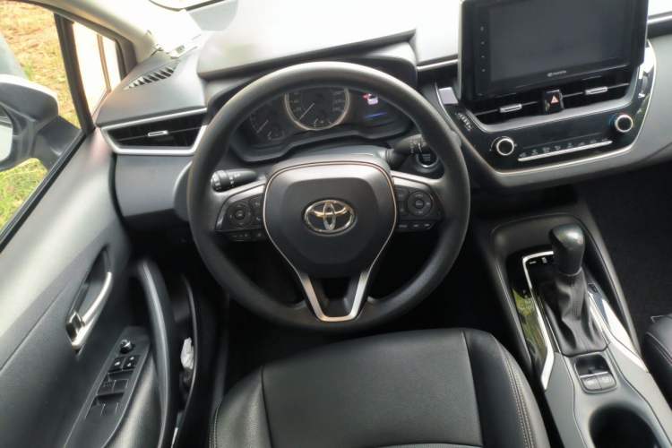 Used Toyota Corolla 2019 1.2T S-CVT GL-i Elite Edition Steering Wheel