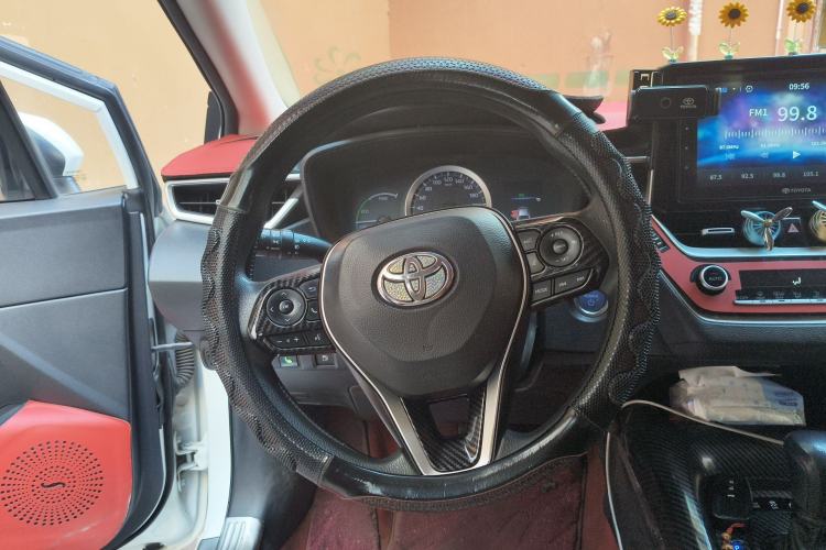 Used Toyota Corolla 2019 Dual-Engine 1.8L E-CVT GL-i Elite Edition Steering Wheel
