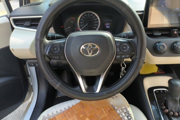 Used Toyota Corolla 2019 1.2T S-CVT GL Pioneer Edition Steering Wheel
