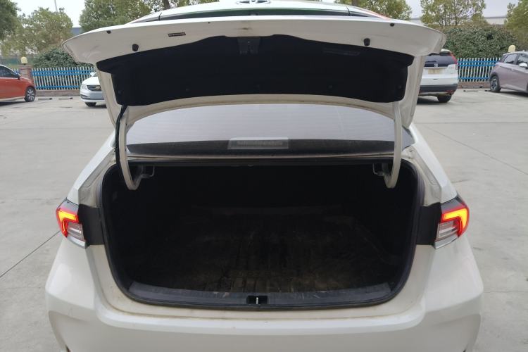 Used Toyota Corolla 2019 Dual-Engine 1.8L E-CVT GL-i Elite Edition Trunk