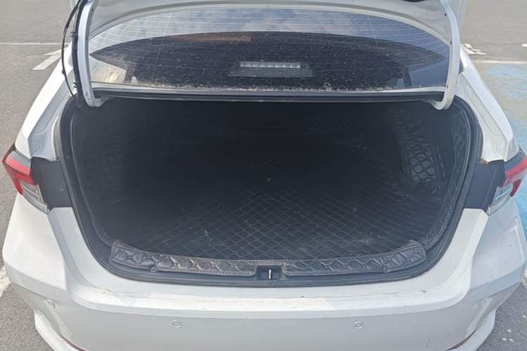 Used Toyota Corolla 2019 1.2T S-CVT GL-i Luxury Edition Trunk