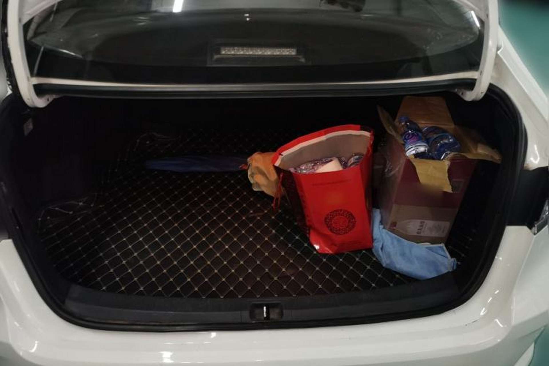 Used Toyota Corolla 2019 Dual-Engine 1.8L E-CVT GL-i Pioneer Edition Trunk