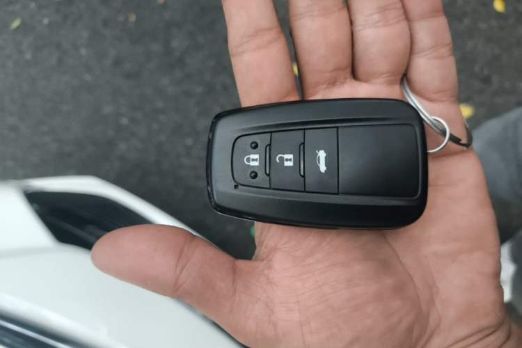 Used Toyota Corolla 2019 1.2T S-CVT GL-i Elite Edition Vehicle Key