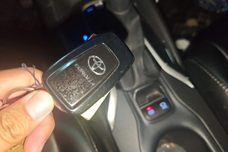 Used Toyota Corolla 2019 1.2T S-CVT GL-i Elite Edition Vehicle Key