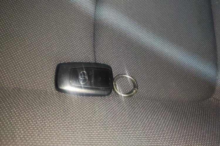 Used Toyota Corolla 2019 1.2T S-CVT GL-i Elite Edition Vehicle Key