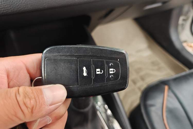 Used Toyota Corolla 2019 1.2T S-CVT GL-i Elite Edition Vehicle Key