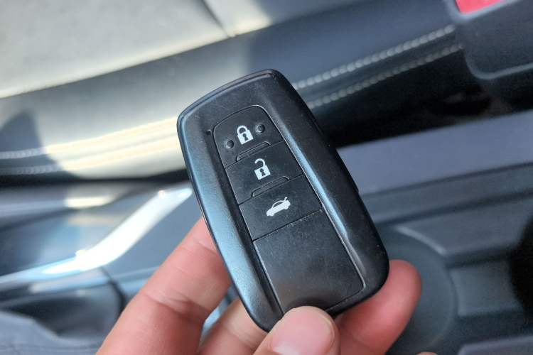 Used Toyota Corolla 2019 1.2T S-CVT GL-i Elite Edition Vehicle Key