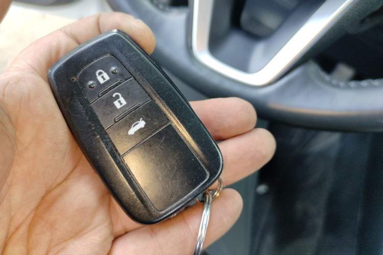 Used Toyota Corolla 2019 1.2T S-CVT GL-i Luxury Edition Vehicle Key