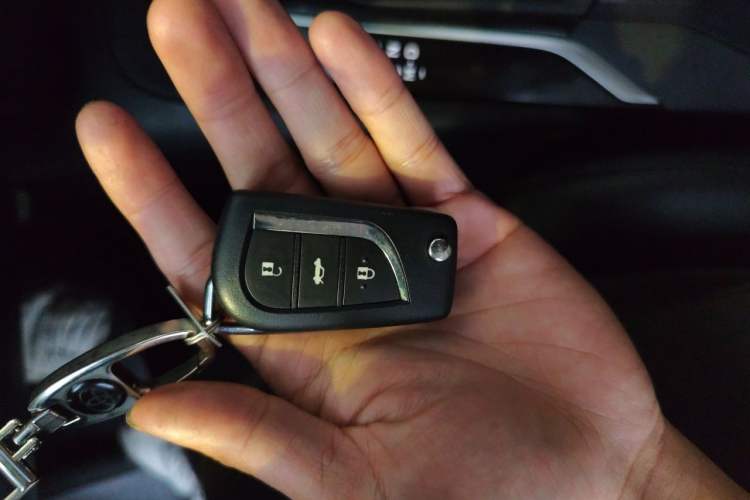 Used Toyota Corolla 2019 1.2T S-CVT GL Pioneer Edition Vehicle Key
