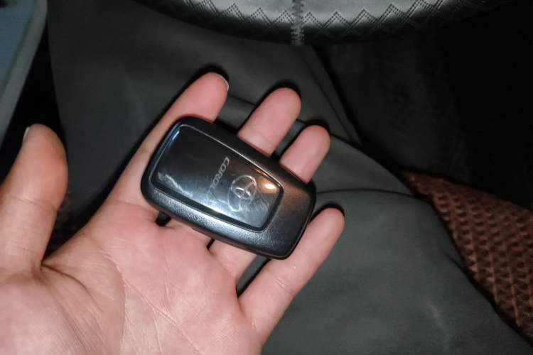 Used Toyota Corolla 2019 1.2T S-CVT GL-i Elite Edition Vehicle Key