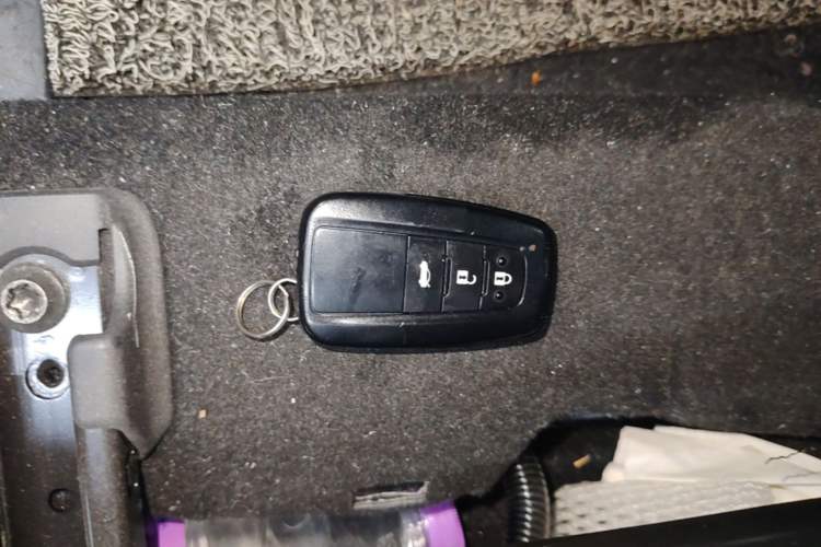 Used Toyota Corolla 2019 1.2T S-CVT GL-i Elite Edition Vehicle Key