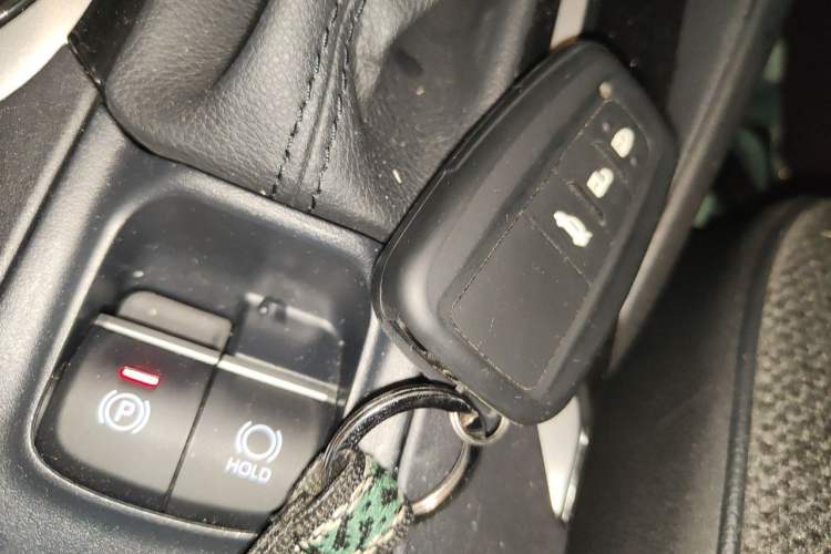 Used Toyota Corolla 2019 1.2T S-CVT GL-i Elite Edition Vehicle Key