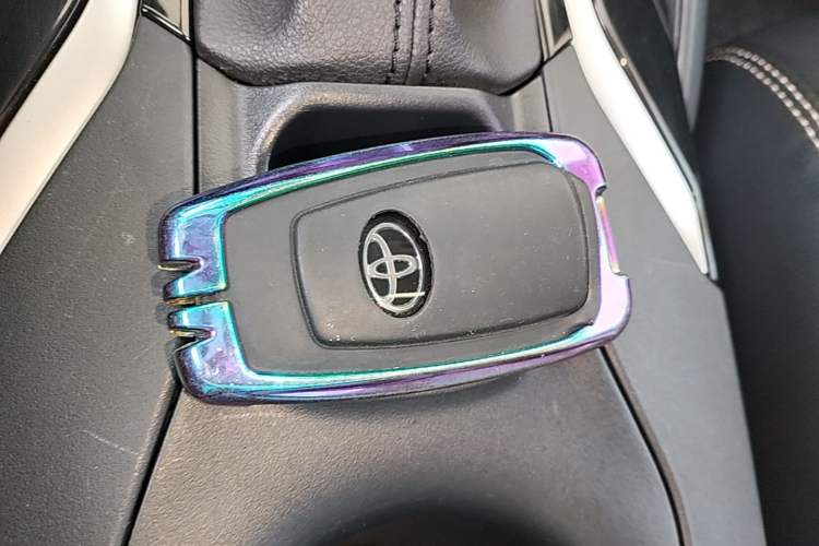 Used Toyota Corolla 2019 1.2T S-CVT GL-i Luxury Edition Vehicle Key