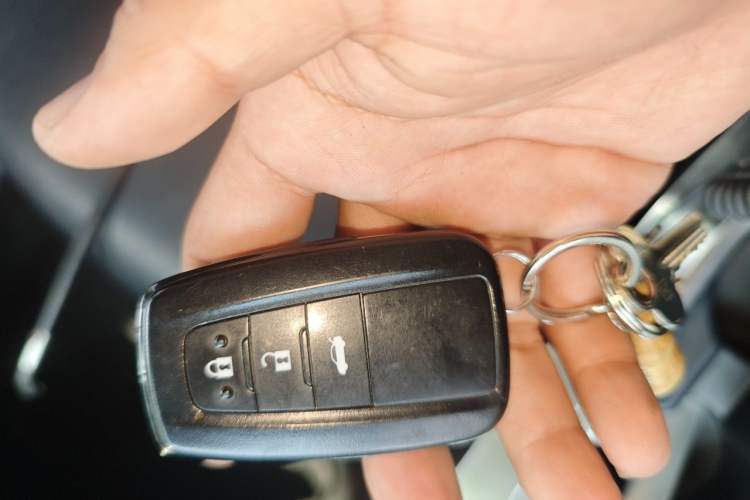 Used Toyota Corolla 2019 1.2T S-CVT GL-i Elite Edition Vehicle Key