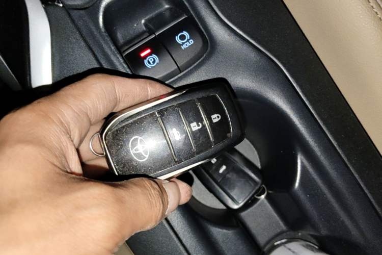 Used Toyota Corolla 2019 1.2T S-CVT GL-i Elite Edition Vehicle Key