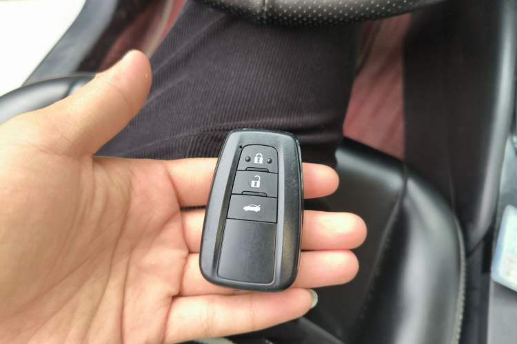 Used Toyota Corolla 2019 1.2T S-CVT GL-i Elite Edition Vehicle Key