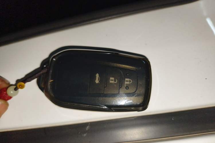 Used Toyota Corolla 2019 1.2T S-CVT GL-i Elite Edition Vehicle Key