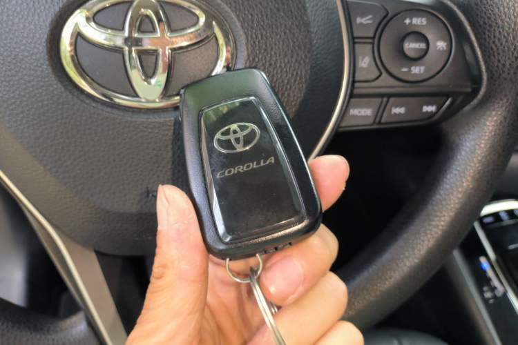 Used Toyota Corolla 2019 1.2T S-CVT GL-i Elite Edition Vehicle Key