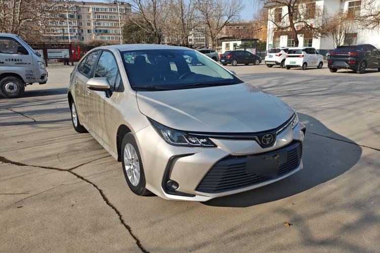 Used Toyota Corolla 2019 1.2T S-CVT GL Pioneer Edition Front Right 45 Deg