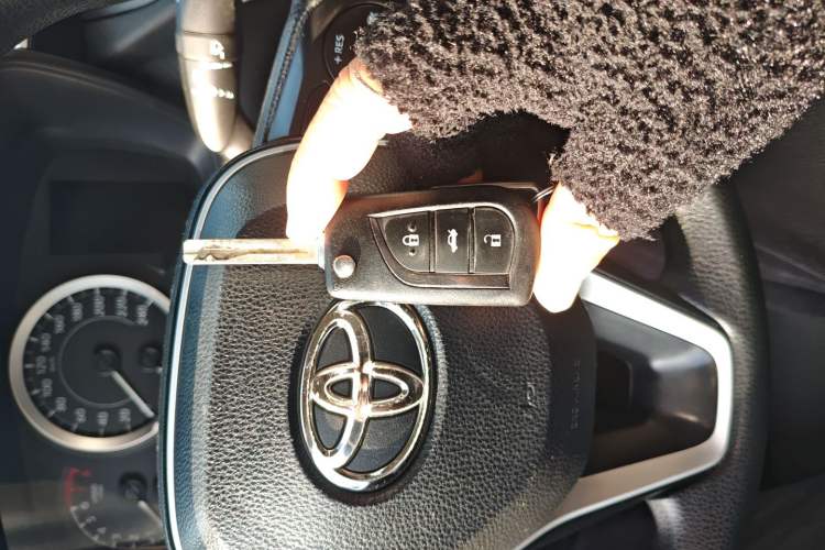 Used Toyota Corolla 2019 1.2T S-CVT GL Pioneer Edition Vehicle Key
