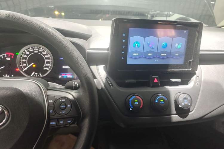 Used Toyota Corolla 2021 1.2T S-CVT Pioneer PLUS Edition Audio And AC Panel