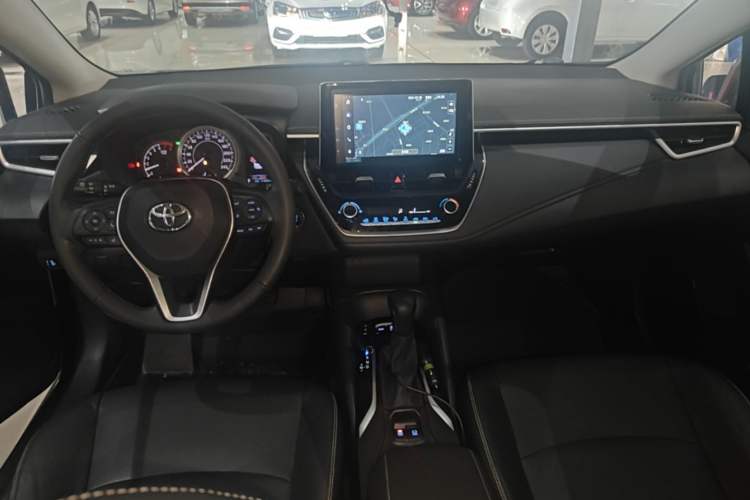 Used Toyota Corolla 2021 1.2T S-CVT Luxury Edition Center Console
