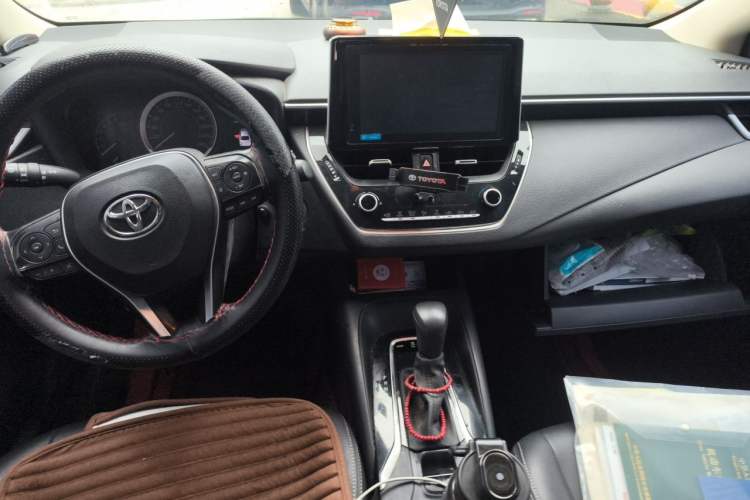 Used Toyota Corolla 2021 1.2T S-CVT Elite Edition Center Console