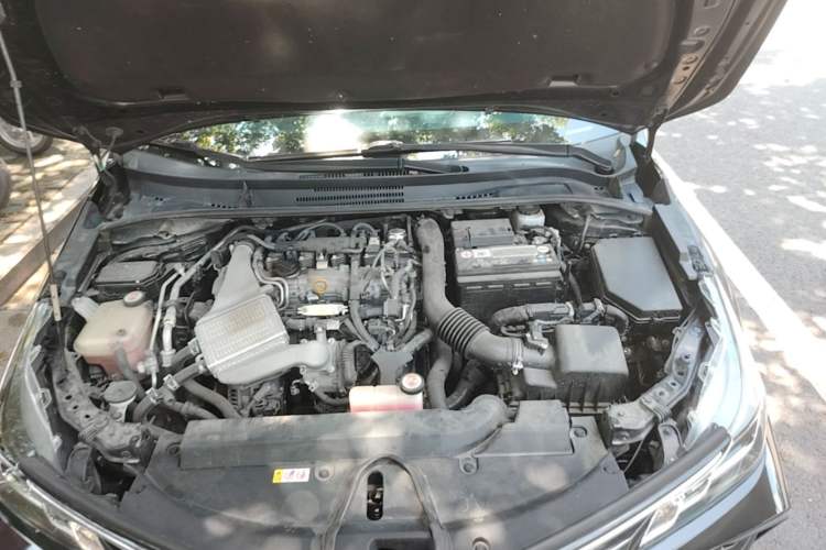 Used Toyota Corolla 2021 1.2T S-CVT Elite Edition Engine Bay