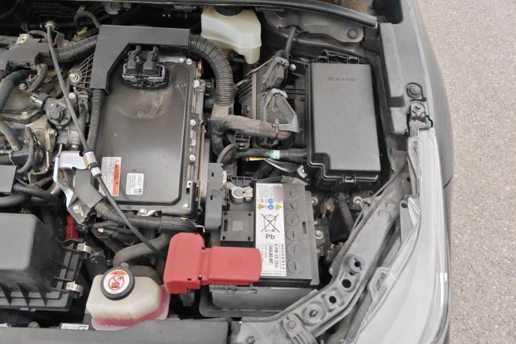 Used Toyota Corolla 2021 Dual-Motor 1.8L E-CVT Elite Edition Engine Bay Left