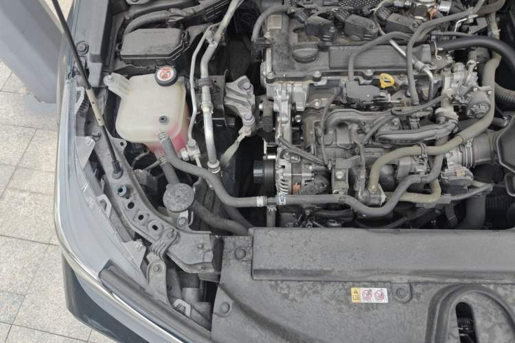 Used Toyota Corolla 2021 TNGA 1.5L CVT Elite Edition Engine Bay Right