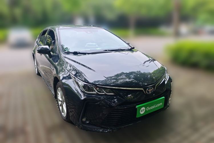 Used Toyota Corolla 2021 Dual-Motor 1.8L E-CVT Elite Edition Front Right 45 Deg
