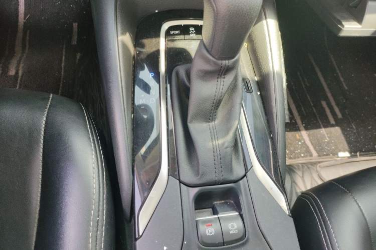 Used Toyota Corolla 2021 1.2T S-CVT Elite Edition Gear Lever
